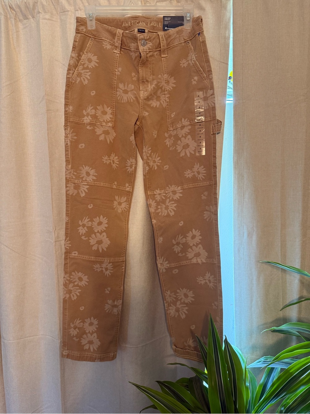 American Eagle Outfitters Tan Floral Straight-Leg Jeans